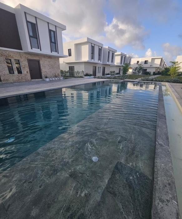 Island Bliss Retreat