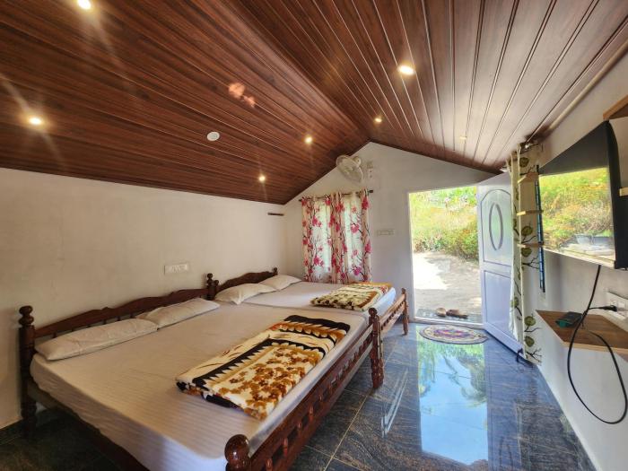Paradise Mud house