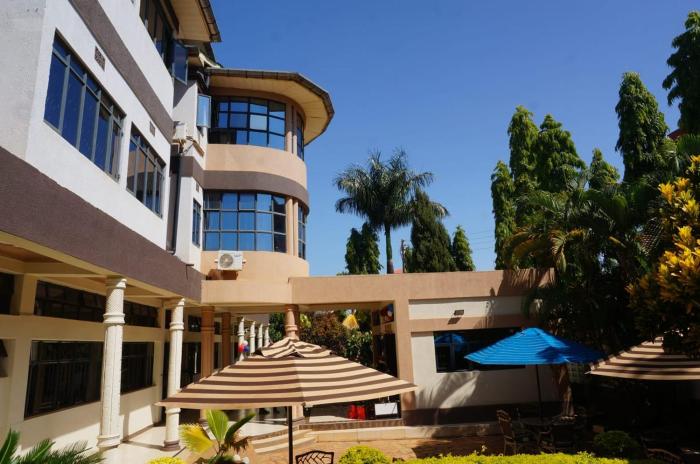 The Breeze Hotel, Busia