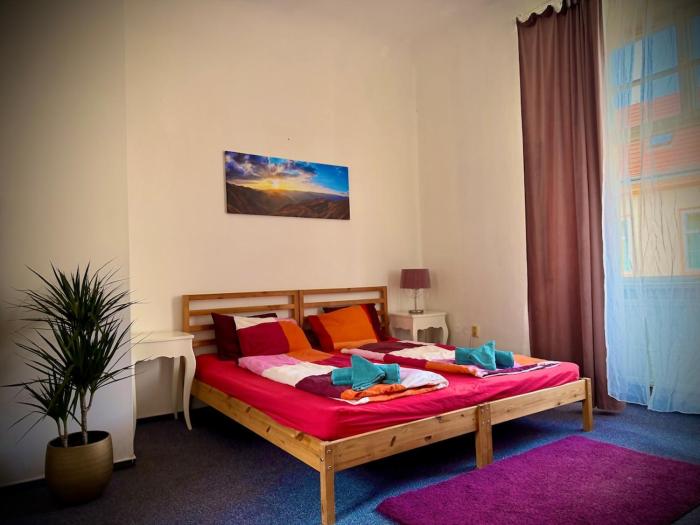 Just 3 min Walk Old Town Center private room B
