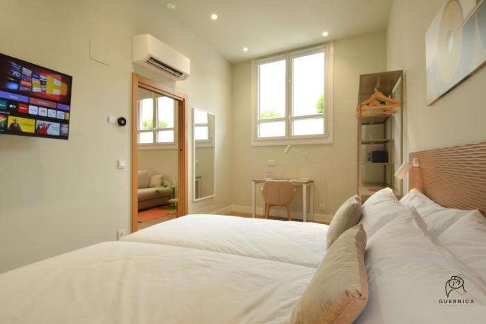 Guernica Suites downtown - Stay next to Picassos Guernica