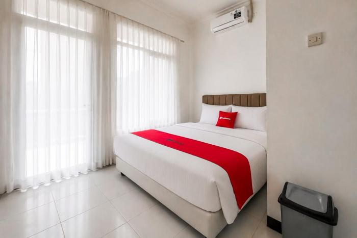 RedDoorz at Savana Resort Pangandaran