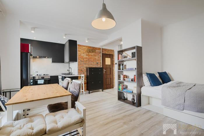 Konstadta Studio by LookAp