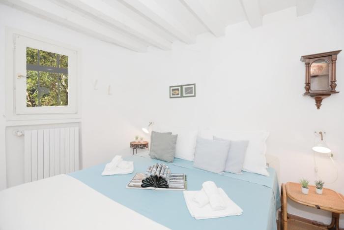 AC - Free Parking - Tennis - 4 Bedrooms - 4 Bathrooms