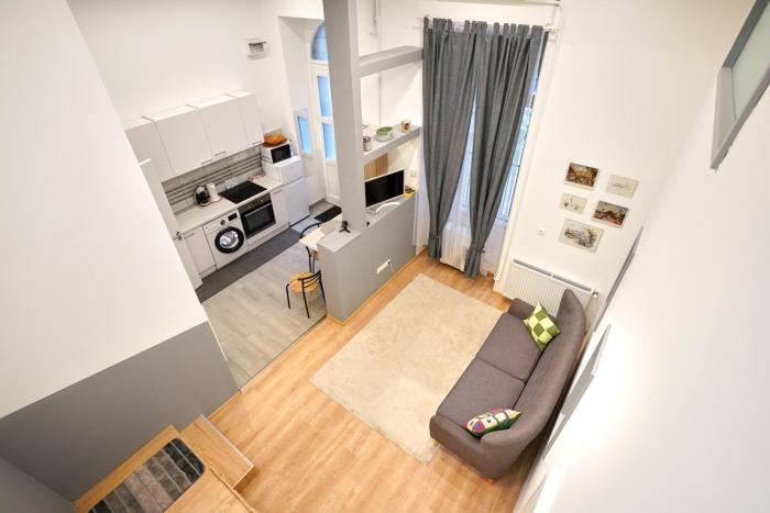 Spacious 2BR Steps from Metro, AC & Gated Parking