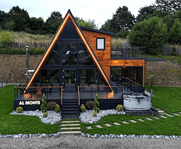 AL MONTE - A-Frame in Bucovina