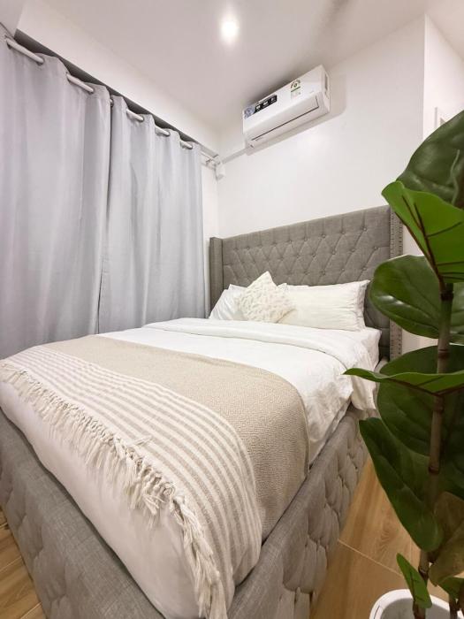 Lazzlla luxurious 1BR Apartment city view