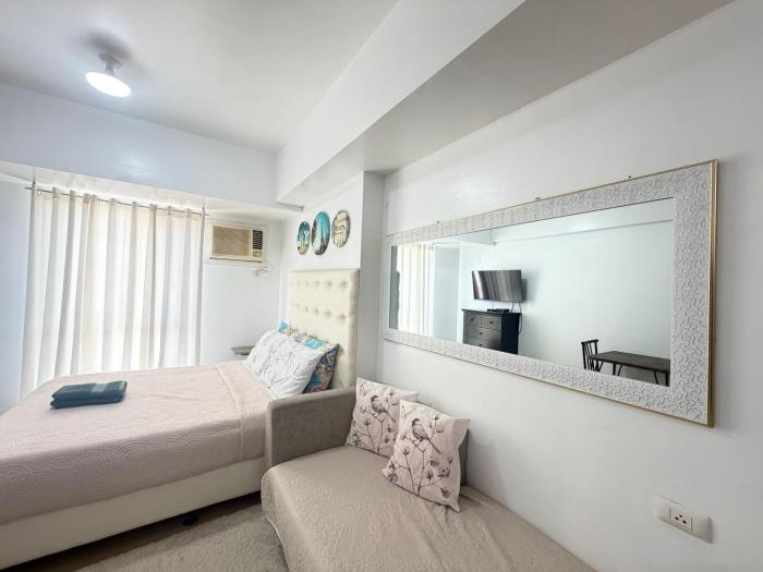 Simple Studio Unit At Centrio Tower 16