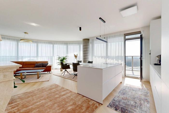 Eurovea Tower Executive Residence Danube View