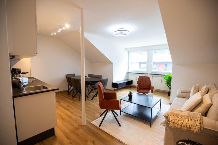 Bright Apartment in central Basel - Special WHITE RABBIT 32 Apartment, Basel, up to 6 guests