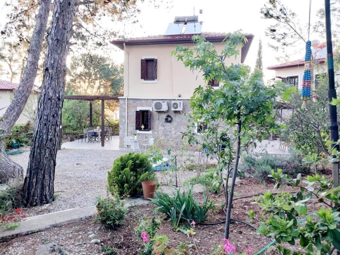 The Village 2 Bedroom Detached Villa with Shared Pool