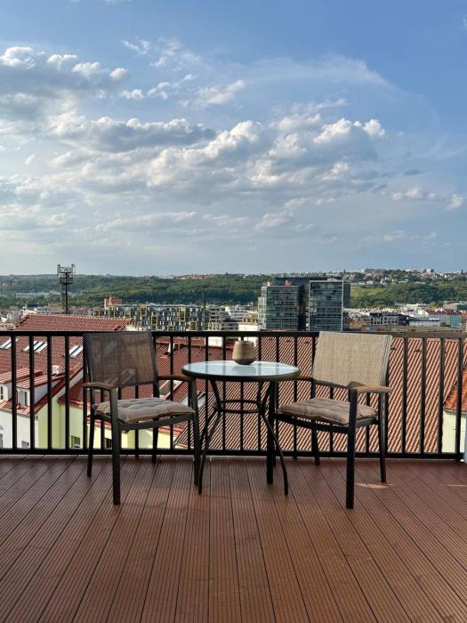 Cozy Maisonette with Stunning Prague Panorama