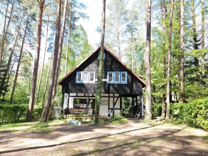 Large house with private garden and sauna