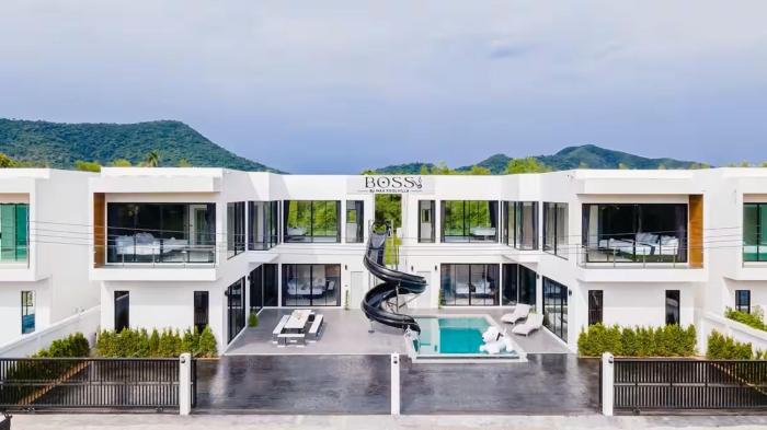 Modern Classic B&W 8BR Pool Villa