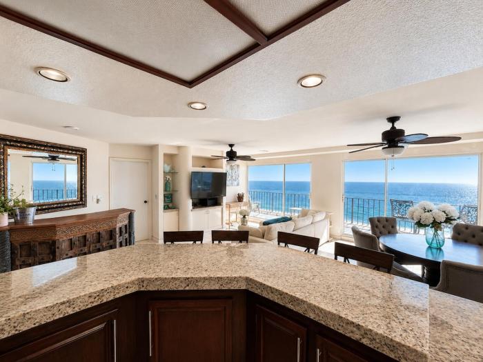 12th Floor Oceanfront Huge Balcony Ocean Views