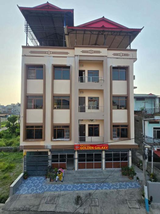 Hotel Golden Galaxy