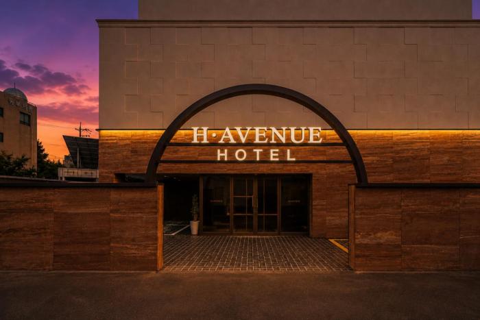 H-Avenue Hotel Suncheon Station