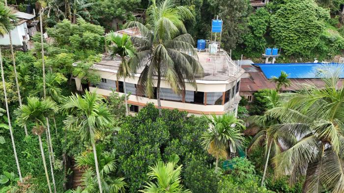 1BHK with Luxury Bath THEWEEKENDVILLA