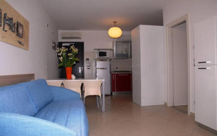 Equipped apartment in a seafront residence
