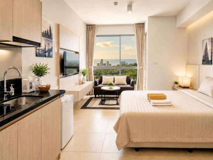 Unixx South Pattaya - Modern Sea View Apartment