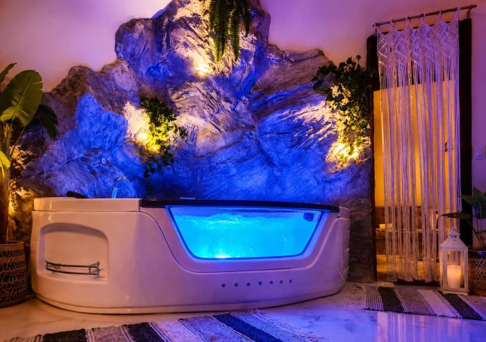 Ethnic Cave Suite
