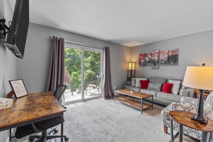 Luxurious 2-Bedroom Abode with Elevated Comforts Near Main Street