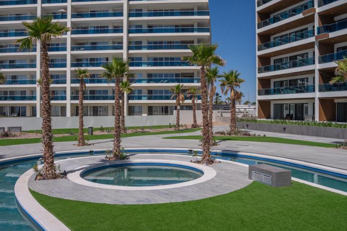 Oceanfront 3BR Condo with Stunning Views & Modern Comfort