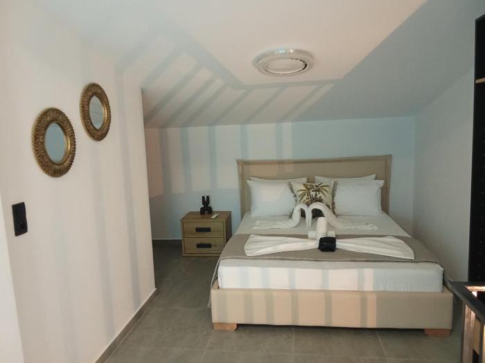 Lito Apartments