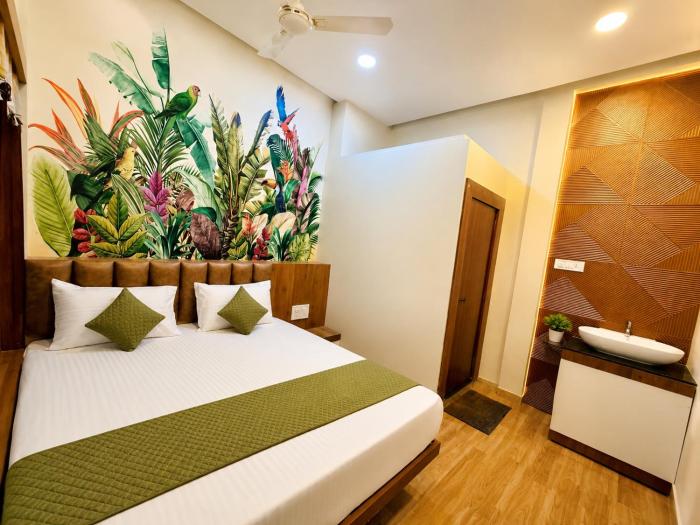 Hotel Maheshwar Stay