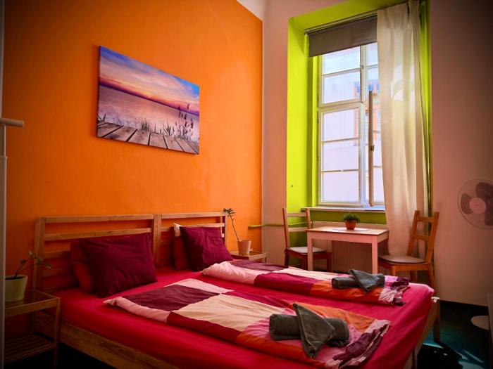 Charles bridge, Old town3 Min walk Private Room G