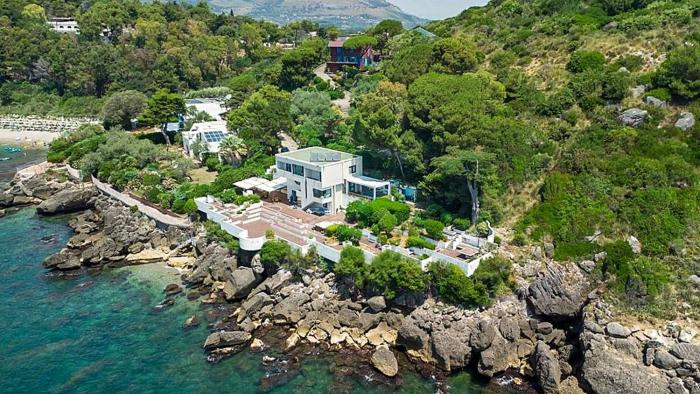 Luxury Villa in Manfredi Minturno LT Italy