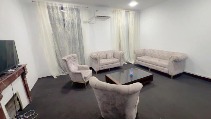 Spacious and fully equipped F5 for rent
