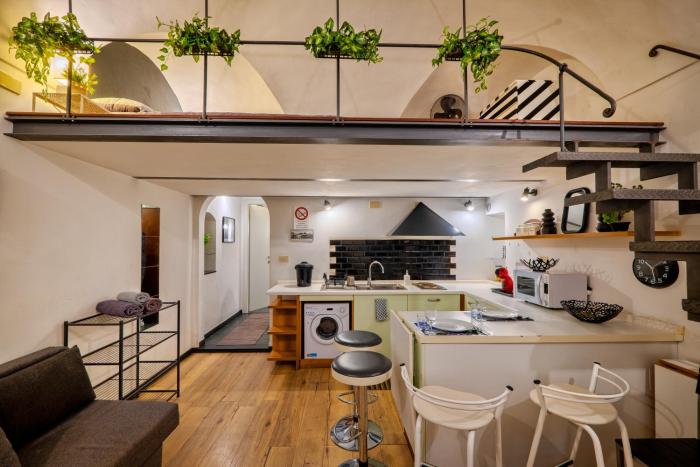 STUDIO LOFT in the CENTER SANREMO FOR 3 PEOPLE