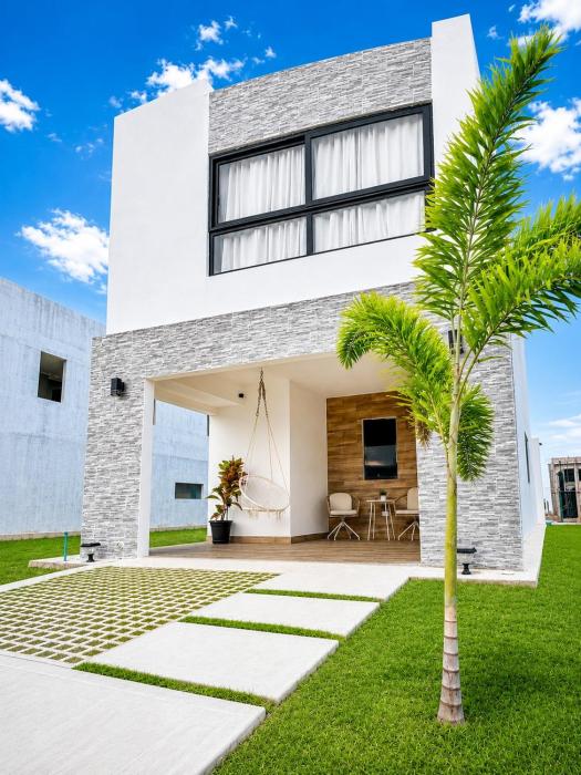 New 3BR Villa - Beach Club, Padel & Pool, Sleeps 8