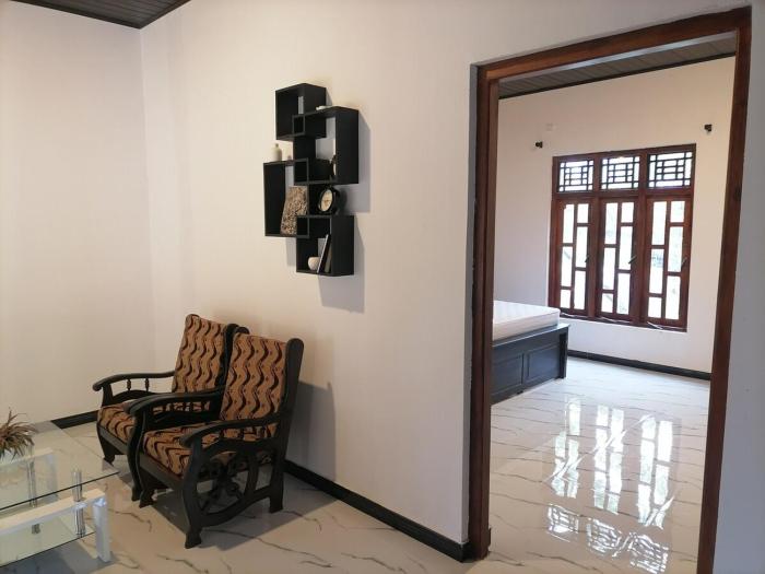Serene Stay, Arugambay