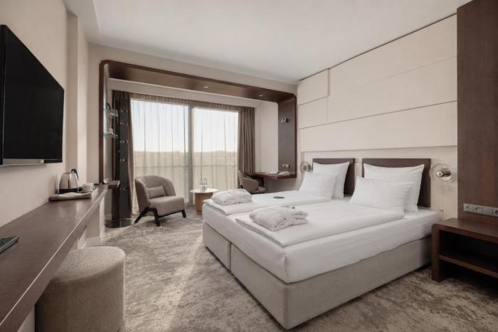 50 m OD PLAŻY Apartament Premium z widokiem, basenem i siłownią