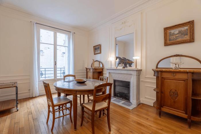 Charming 1BD with Elevator, walk to Arc de Triomphe