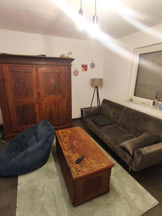 2 Gästezimmer mit zwei Einzelbetten und einem Schlafsofa