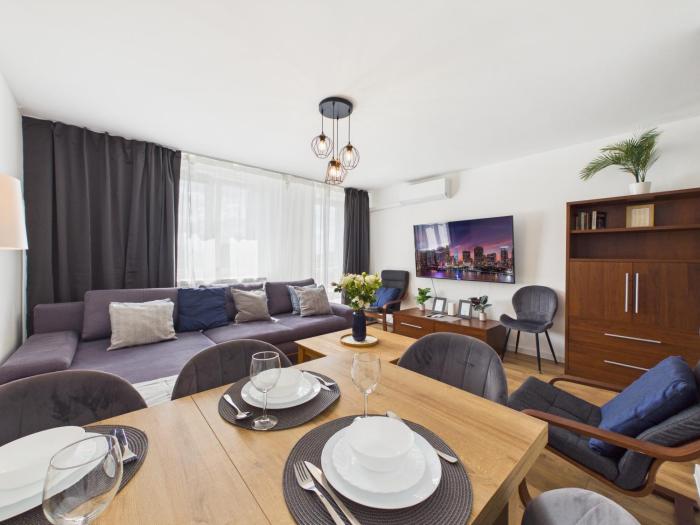 SuperApart Bohaterewicza Air Conditioning & Near Promenada Mall