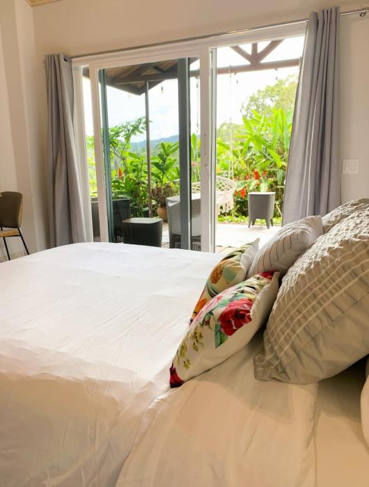 El Santuario, Boquete Guest House with Pool & BBQ