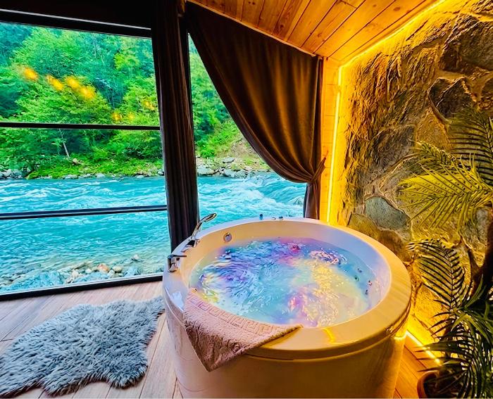 AYDER Diamond River - Luxury Bungalows & Chalets