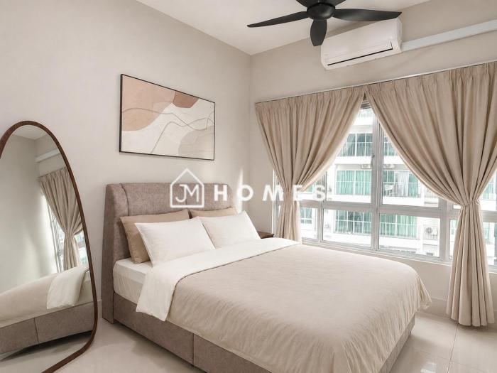 2BR Razak City KL LRT Access Free Parking #A4