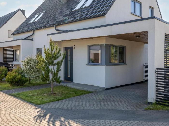 Holiday home, 3 bedrooms, private garden