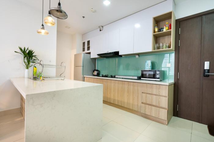 best price 2 bedrooms apartment at Rivergate residence building