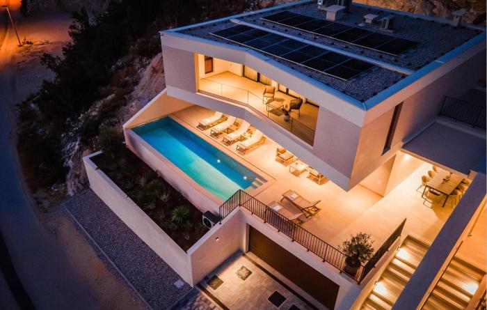 Stunning Home In Duba