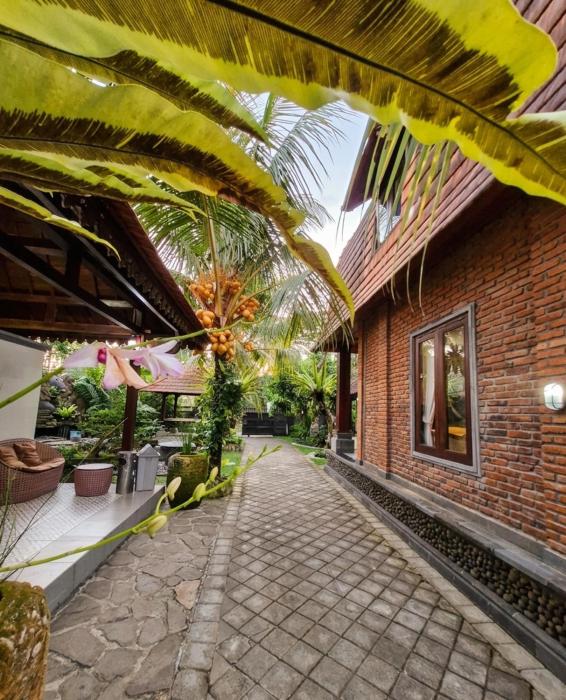 VILLA 33 Jembrana