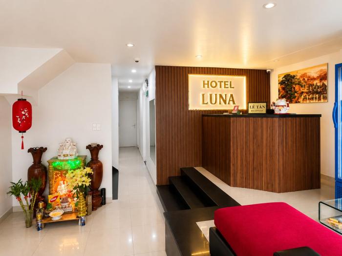 LUNA Hotel