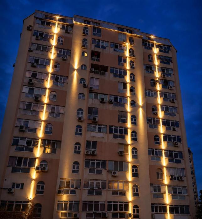 Панорамен апартамент за нощувки с гледка към парк и планини