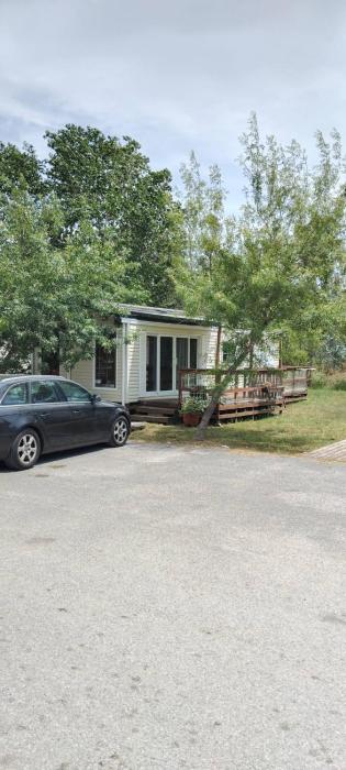 Bungalow Community Max 4