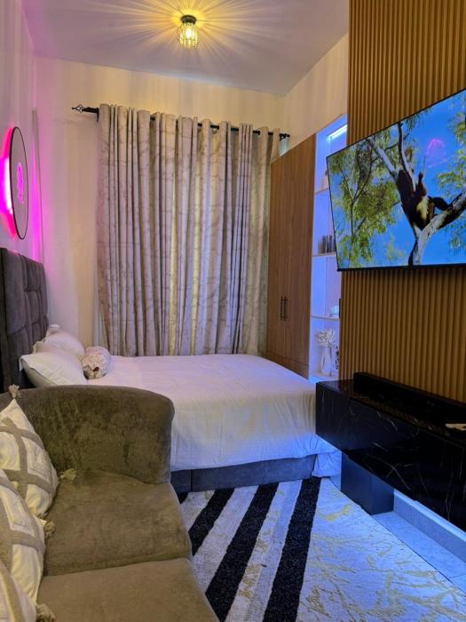 Urban Haven Executive Studio Fast Wi-Fi, Parking